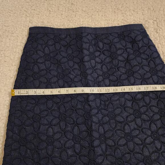 Talbots Navy Blue Floral Embroidered Scalloped Hem‎ Linen Skirt size 8 new!!! - Picture 6 of 14